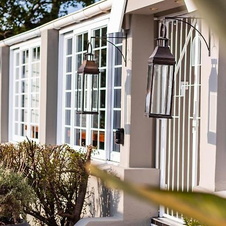 Aviators Club Aparthotel Port Alfred Exterior photo